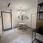 New World Apartment Downtown